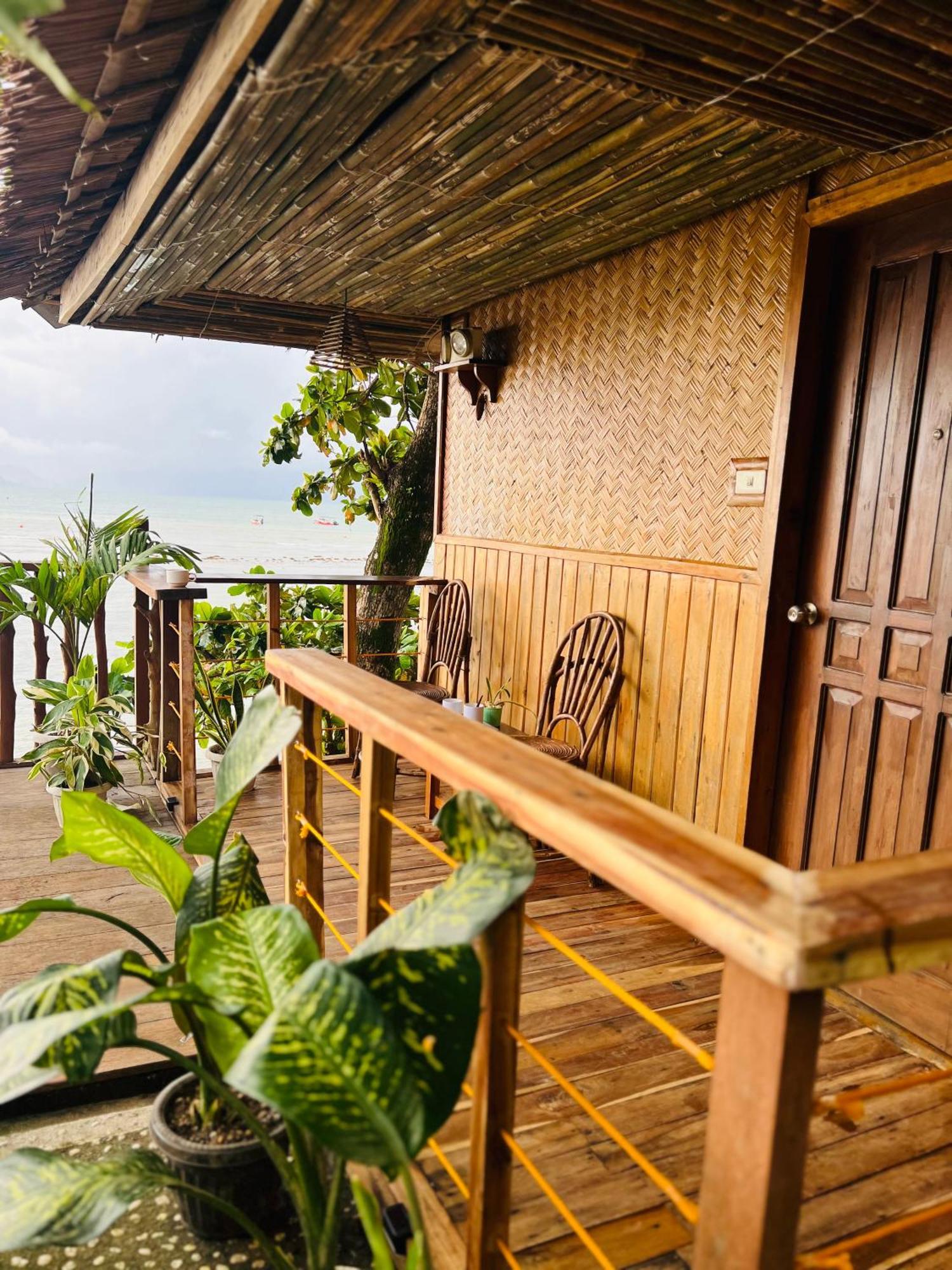 Hotel Hut Sunset View à El Nido Extérieur photo
